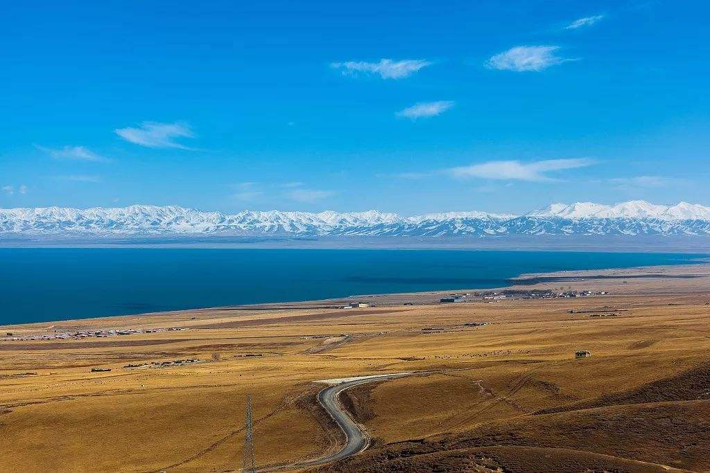 Qinghai Lake: Lu Xinhai (Qinghai) (Best Season: All Seasons)