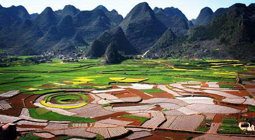 Wan Fenglin: Heartbeat on the plateau (Guizhou) (Best season: Go to Xingyi in July and August, large and small waterfalls appear to have momentum because of the water, and summer rafting is also more comfortable)