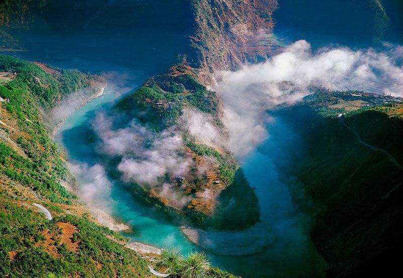 Lancang River Meili Grand Canyon (Yunnan) (Best season: January-May)