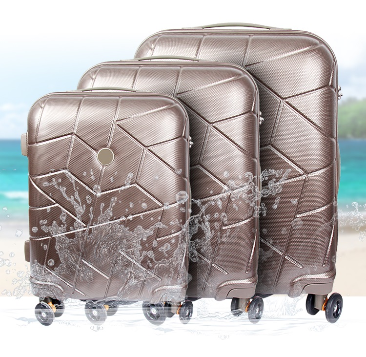 Hard shell luggage sets